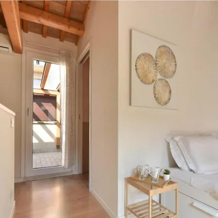 Welc-om Golden Apartment Padova